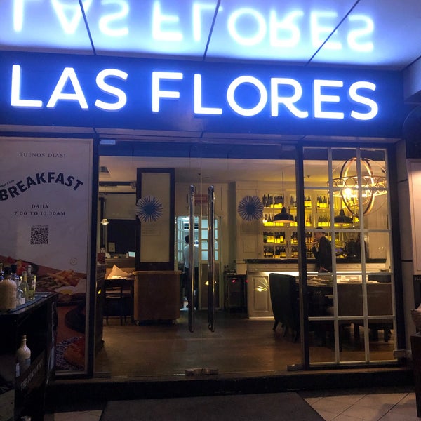 Photo taken at Las Flores by Tel A. on 3/3/2020