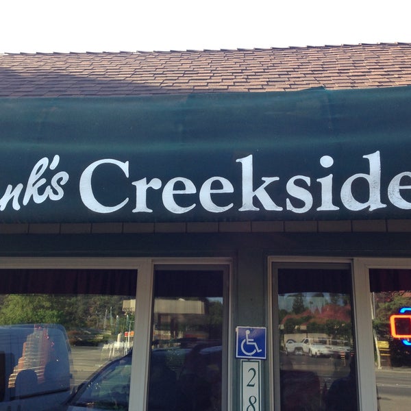 4/21/2013 tarihinde Jonathan J.ziyaretçi tarafından Hank&#39;s Creekside Restaurant'de çekilen fotoğraf