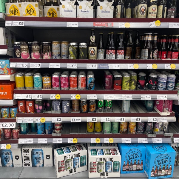 Tesco Supermarket in Scarborough