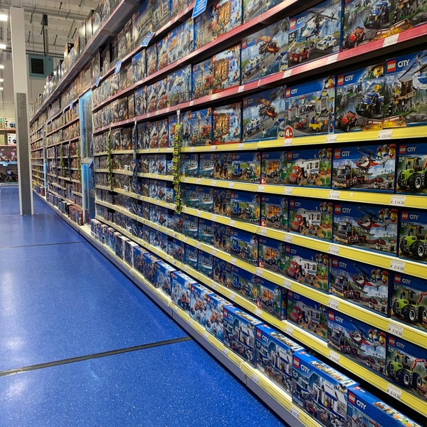 smyths toys york