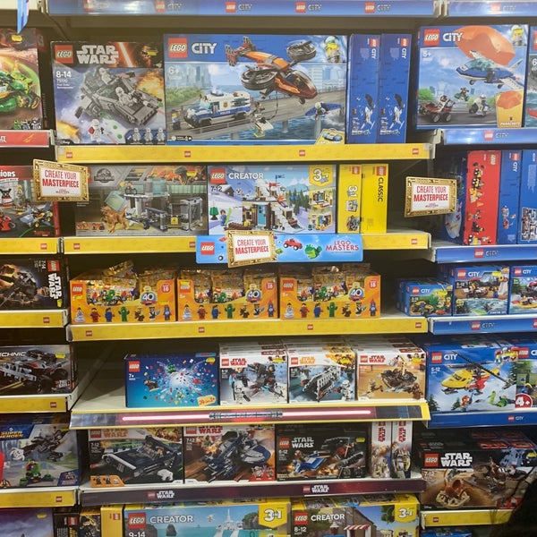 toy town junction 32