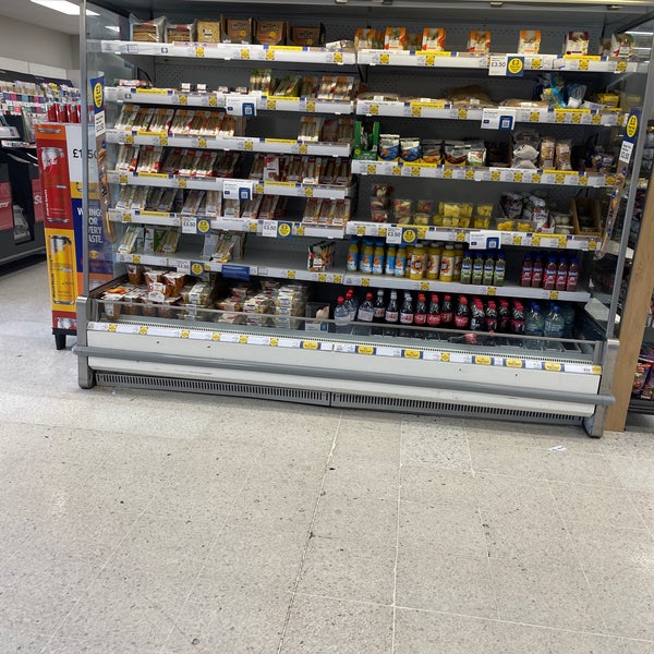 Tesco Supermarket in Scarborough