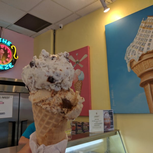 Photo taken at The Frieze Ice Cream Factory by Adrian A. on 8/12/2018