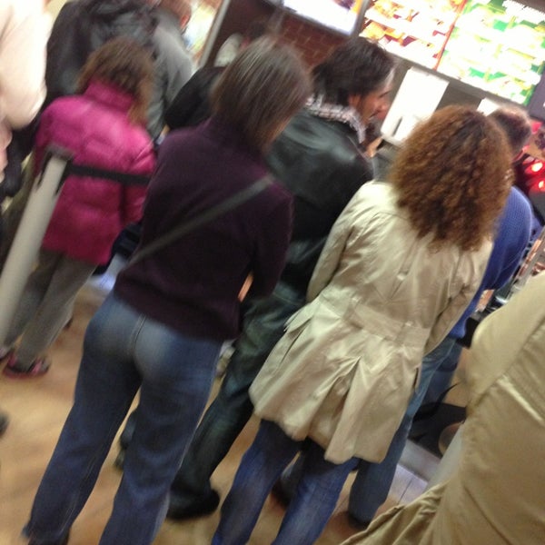 4/11/2013 tarihinde Chris M.ziyaretçi tarafından Burger King'de çekilen fotoğraf