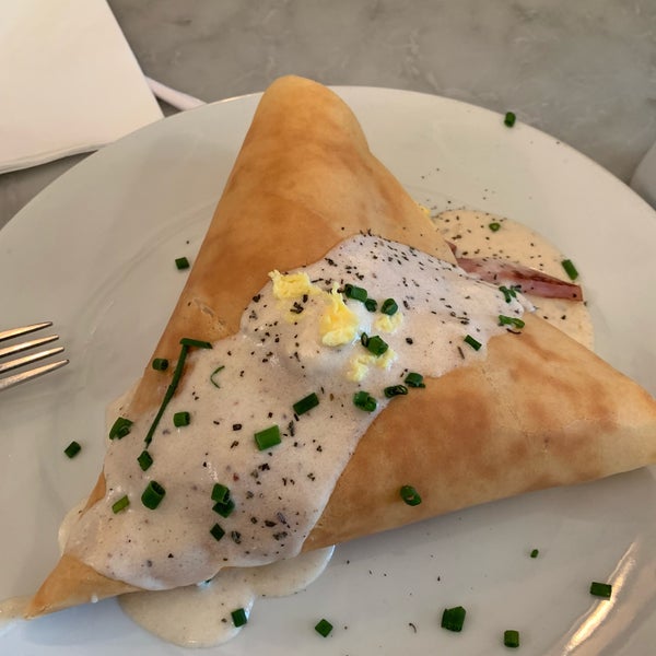 Photo taken at Sweet Paris Creperie by Allison L. on 3/17/2019