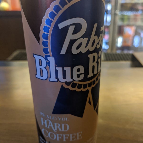 Knickerbocker Liquor Locker Bar in Hickson