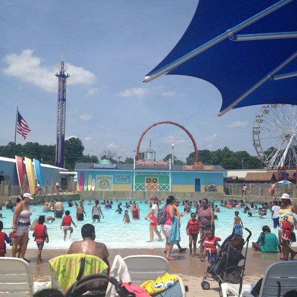 Foto tomada en Clementon Park &amp; Splash World  por Emily . el 6/22/2013