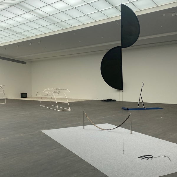 Foto tirada no(a) Stedelijk Museum voor Actuele Kunst | S.M.A.K. por Michaël D. em 9/12/2021