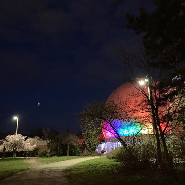 Photo taken at Zeiss-Großplanetarium by Crème B. on 3/29/2021
