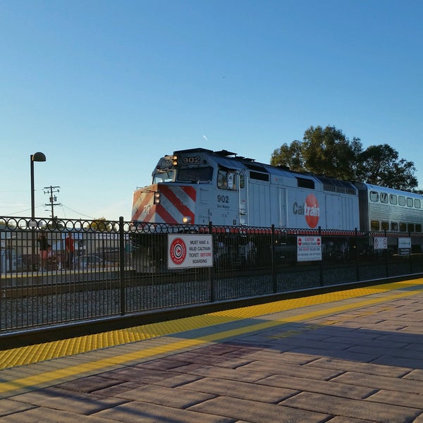 Hayward Park Caltrain Station San Mateo'da Demiryolu İstasyonu