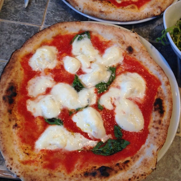 PIZZA pizza