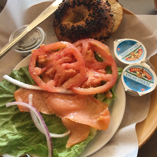 The Stone Oven Bakery Café 28601 Chagrin Blvd