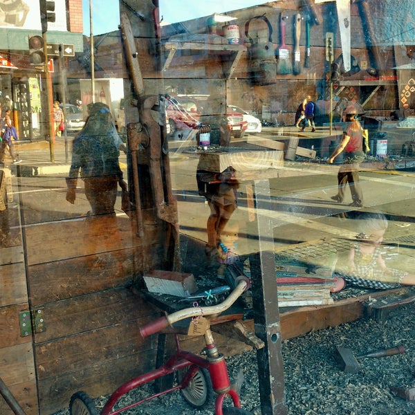 Ferretería La Sierra - Hardware Store in Concepción