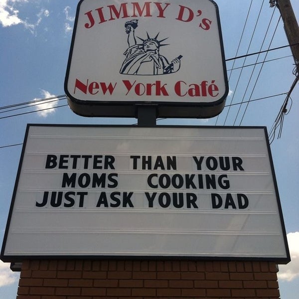 Das Foto wurde bei Jimmy D&#39;s New York Cafe von Spencer E. am 6/16/2013 aufgenommen