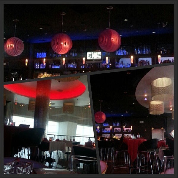 6/1/2013にKaye M.がBobby&#39;s Restaurant and Loungeで撮った写真