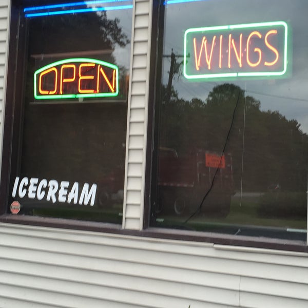 Two Brother's Deli & Pizza 29362970 New York 32