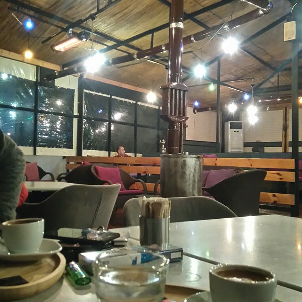 Photo taken at Green Garden Cafe &amp; Restaurant &amp; Nargile by Kübra Ç. on 10/22/2018