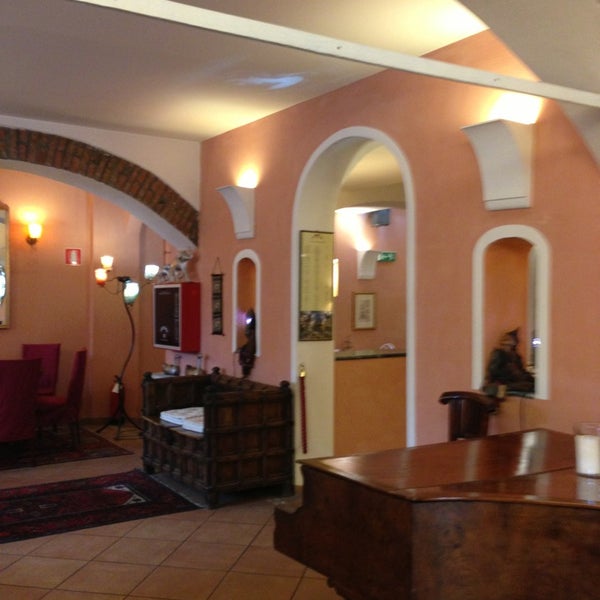 Das Foto wurde bei Hotel Il Guercino von Pedro Sendas P. am 5/30/2013 aufgenommen