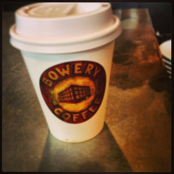 3/2/2013にKuba T.がBowery Coffeeで撮った写真