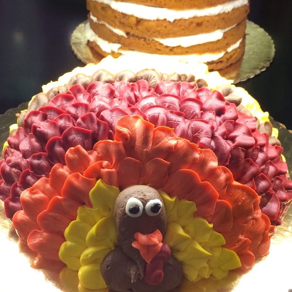 Photo taken at Desserts, Etc. by Gloria S. on 11/14/2014