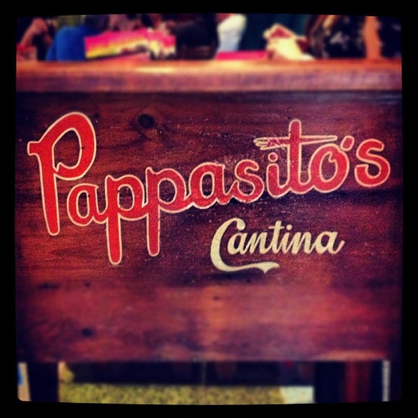 Photo taken at Pappasito&#39;s Cantina by Manny G. on 10/4/2012