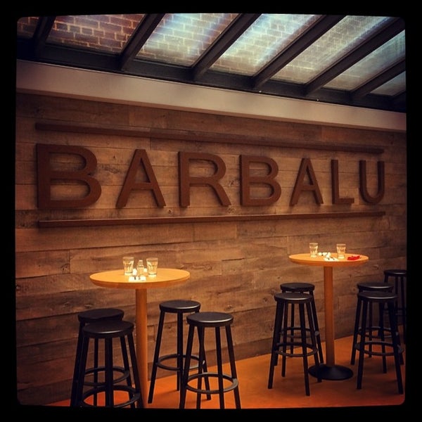 รูปภาพถ่ายที่ Barbalu Restaurant โดย Manny G. เมื่อ 7/13/2014
