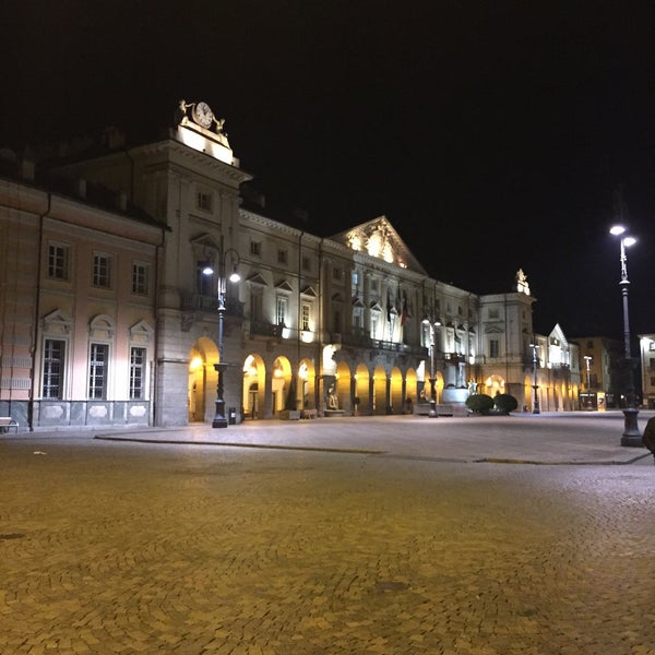 Photo taken at Piazza Chanoux by Alessandro O. on 3/13/2015