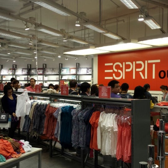 Esprit Outlet