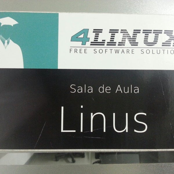 Photo taken at 4Linux Free Software Solutions by Adriano A. on 7/27/2013