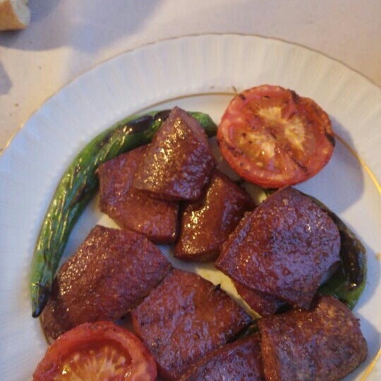 Köroğlu Et &amp; Mangal 8405 ziyaretçidan 92 tavsiye