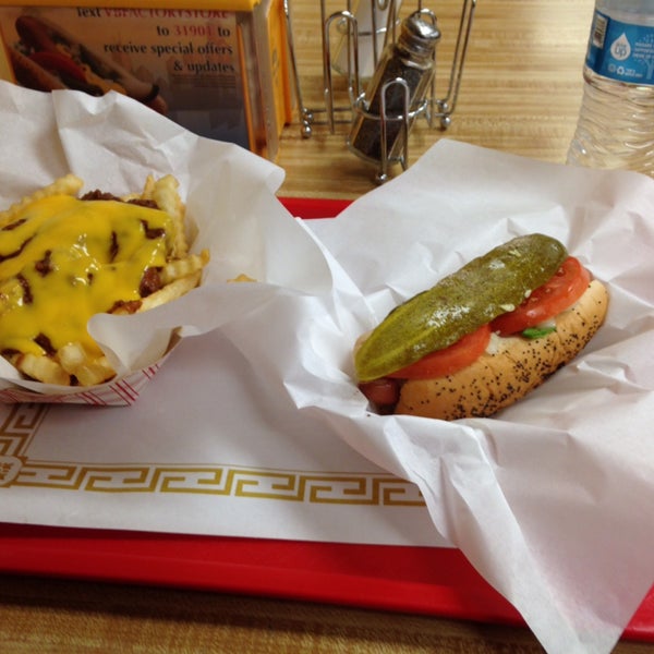 Chicago dog, chili cheese fries, awesome service and good prices. What's not to love?