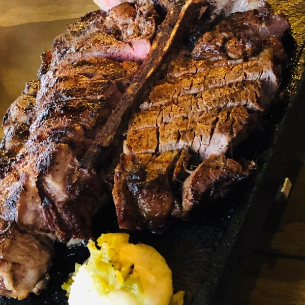 Photo taken at Great American Steakhouse by Luis H. on 12/6/2018