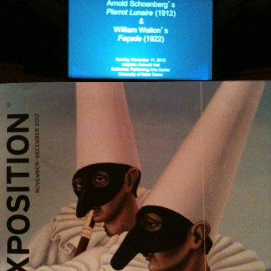 รูปภาพถ่ายที่ DeBartolo Performing Arts Center And Browning Cinema โดย William G. เมื่อ 11/11/2012