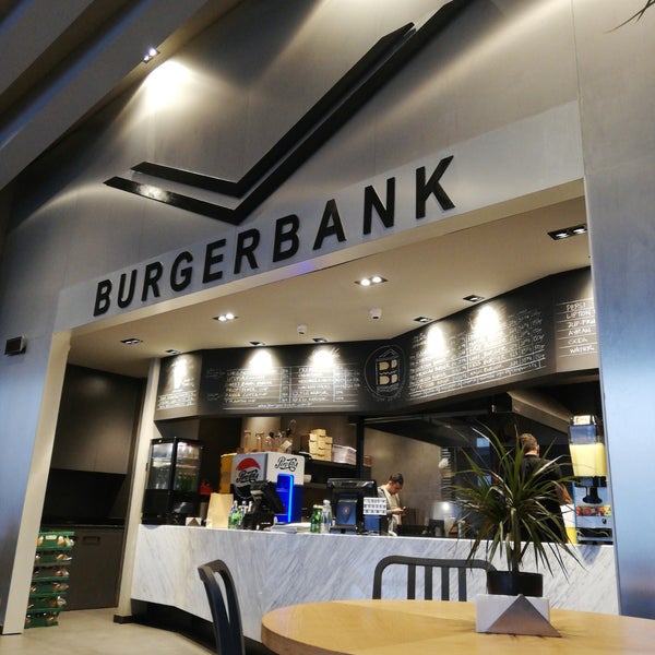 10/18/2019 tarihinde Mervan A.ziyaretçi tarafından Burgerbank'de çekilen fotoğraf