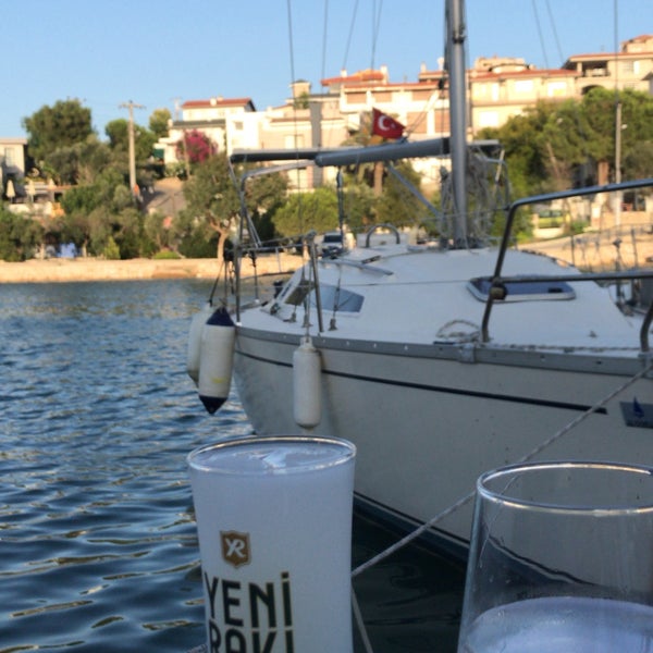 Das Foto wurde bei Köşem Restaurant von Ce〽️il KADIGİL am 7/3/2018 aufgenommen