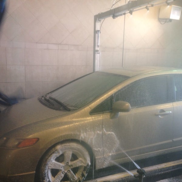 Photos at Bubbles Car Wash Automotive Repair Shop in Jacksonville