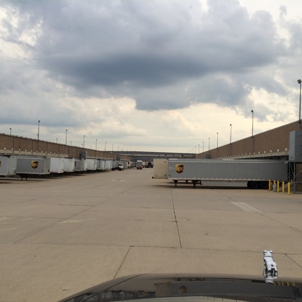 Photos at UPS Chicago Area Consolidation Hub 11 tips