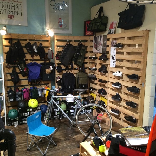 TOKYO Wheels 大阪店 - Bicicletaria em 大阪市