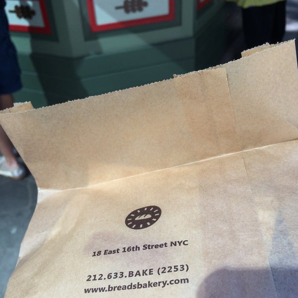 Foto tirada no(a) Breads Bakery - Bryant Park Kiosk por Dianne M. em 9/14/2015