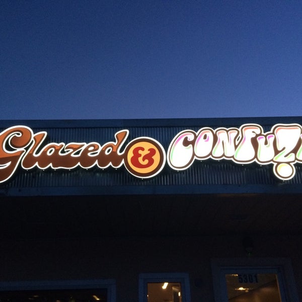 6/6/2014にTim J.がGlazed and Confuzed Donutsで撮った写真