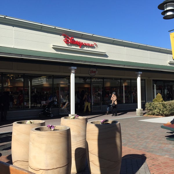 Disney Outlet ディズニーストア 閉業 御殿場市 静岡県 Disney Outlet ディズニーストア 閉業 御殿場市 静岡県