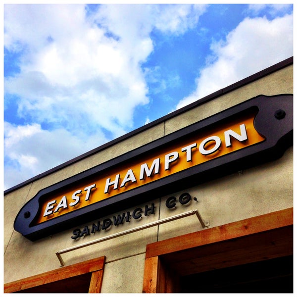 4/17/2013에 Ron R.님이 East Hampton Sandwich Co.에서 찍은 사진