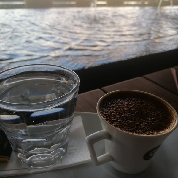 Foto tirada no(a) Kahve Durağı por Aybüke Y. em 7/22/2019