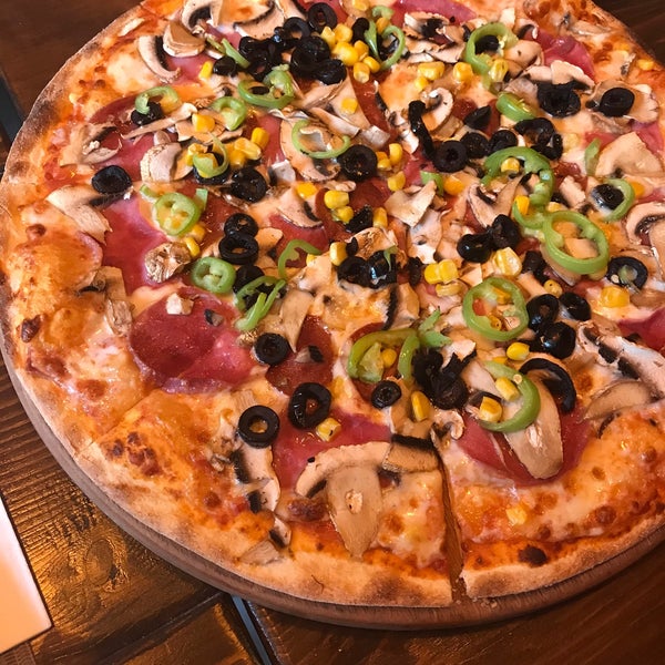 2/22/2020 tarihinde Aybüke Y.ziyaretçi tarafından Pizza Job’s'de çekilen fotoğraf