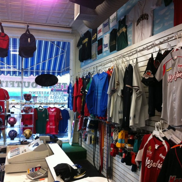 Спорт плюс мода магазины