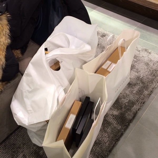 Pottery Barn Bellevue Square 0 Tips