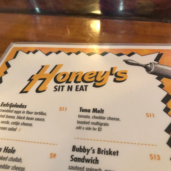 Photo taken at Honey&#39;s Sit &#39;n Eat by liza s. on 11/29/2019
