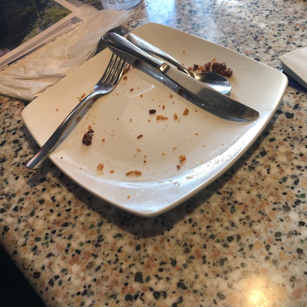 Hollywood Grill Restaurant 29 tips from 1266 visitors