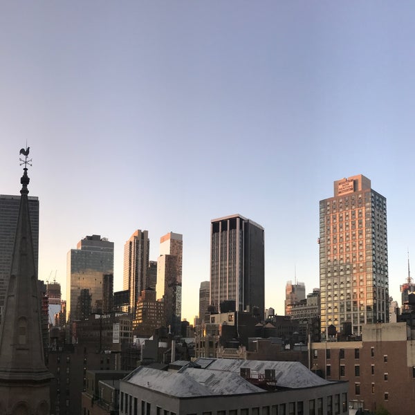 Photo taken at Midtown Loft &amp; Terrace by Ben 💯 B. on 9/27/2017