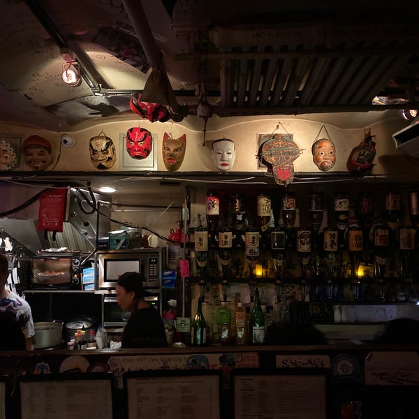 Foto tirada no(a) Sake Bar Decibel por Ben 💯 B. em 2/15/2020